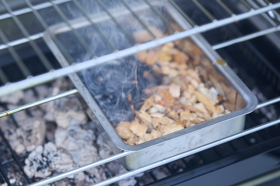 Getting started with the barbecue smoker