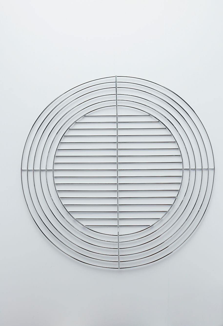 Resizable round grill