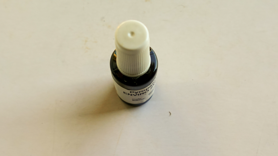 Schwarzes Reparaturset