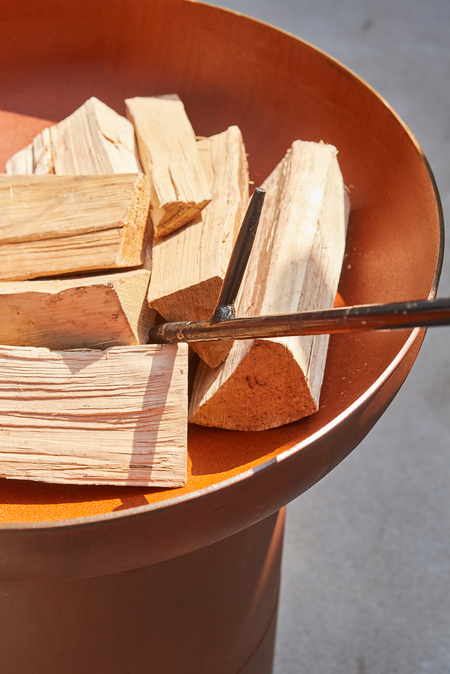 Tisonnier avec trou de soufflage