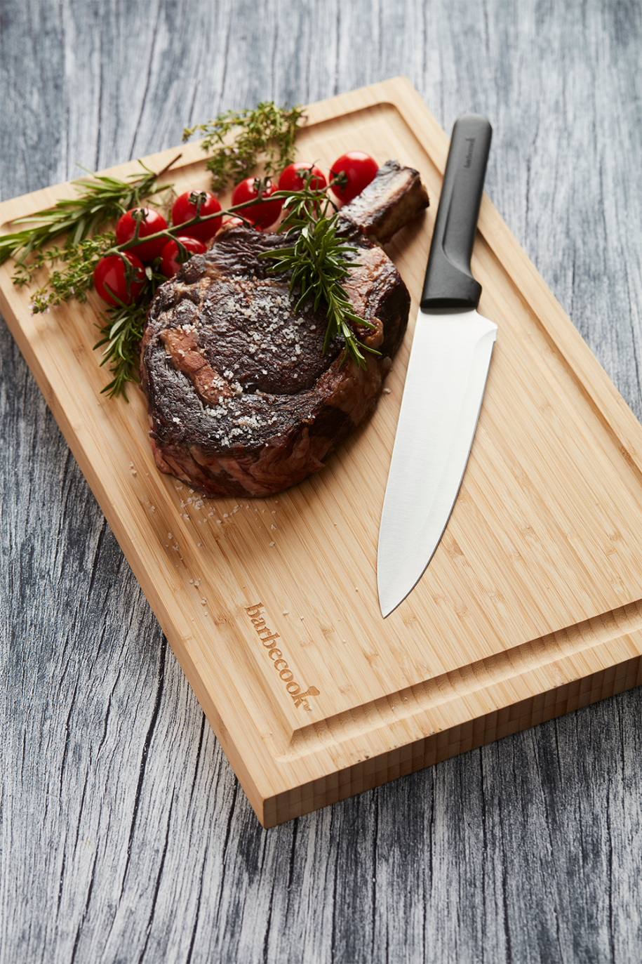 Bamboo cutting board with groove 46.5x28x2.8cm
