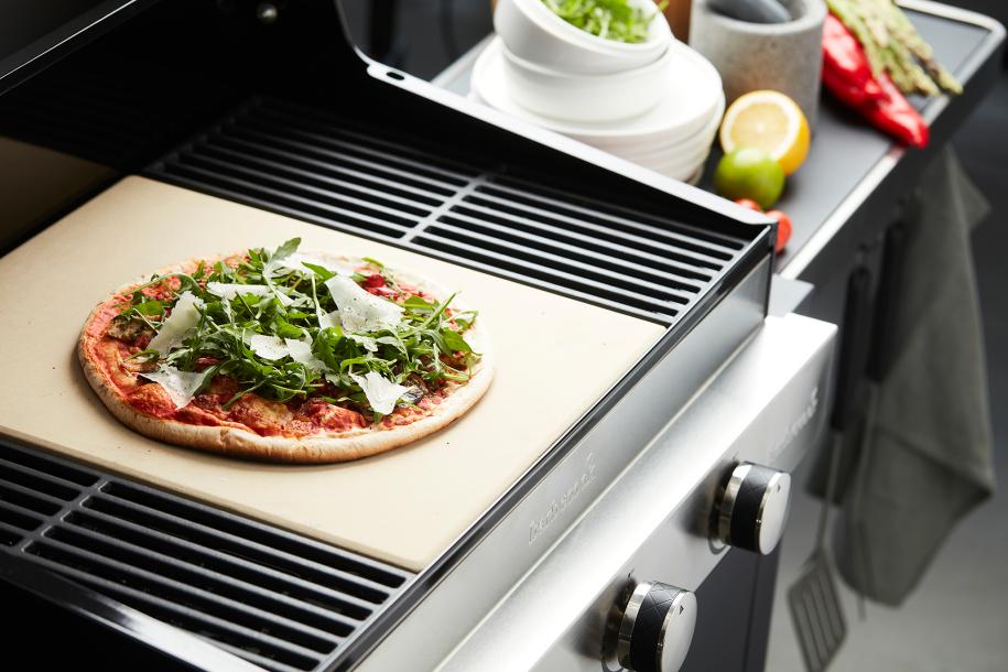 Dynamic Core pizza stone made of refractory clay Barbecook